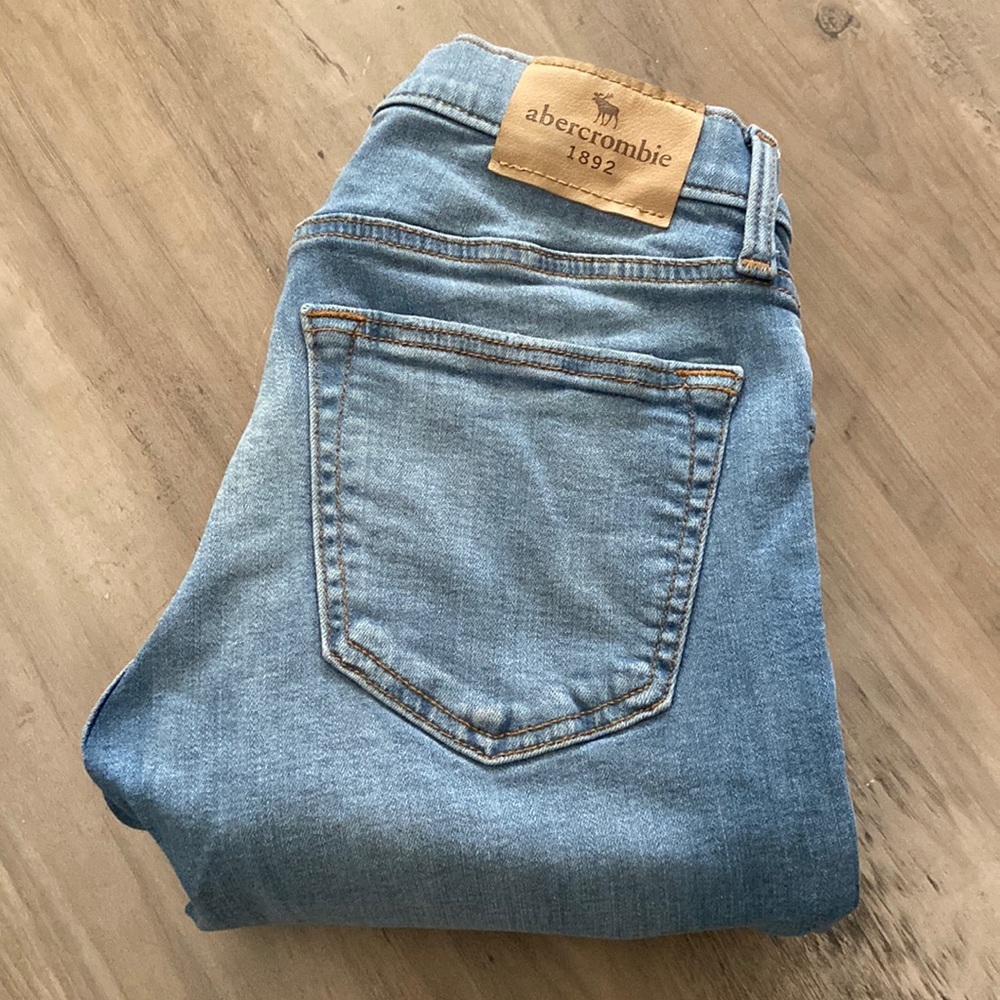 Abercrombie jeans